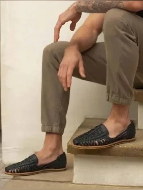 Nisolo Black Woven Leather Huarache Sandals main image 6
